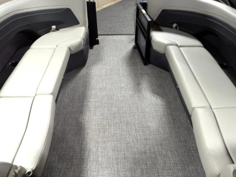 Slide: The Image of Cabrio C24UC 2026 - 10