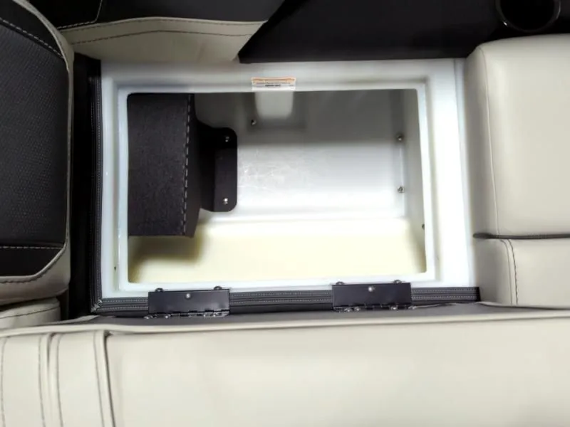 Slide: The Image of Cabrio C24UC 2026 - 14