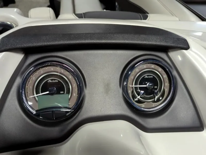 Slide: The Image of Cabrio C24UC 2026 - 16