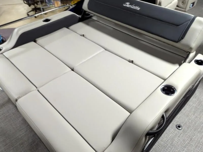 Slide: The Image of Cabrio C24UC 2026 - 8