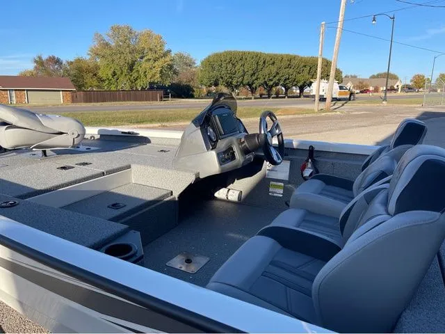 Slide: The Image of G3 Sportsman 1710 PFX 2026 - 6