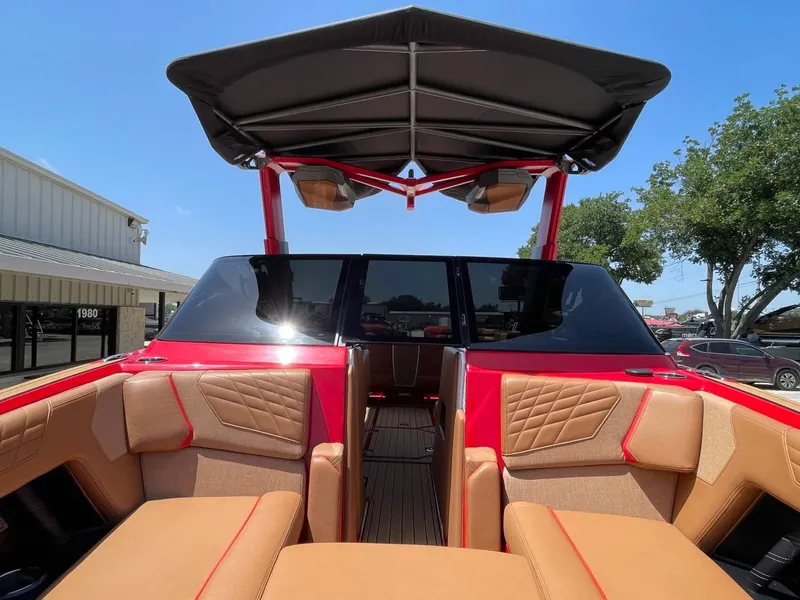 Slide: The Image of Nautique G23 2023 - 15