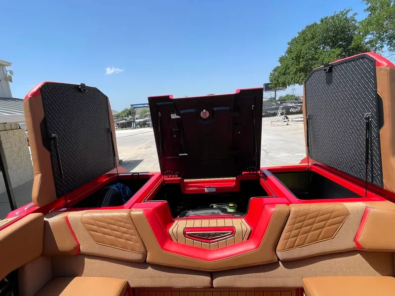 Slide: The Image of Nautique G23 2023 - 26