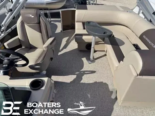 Slide: The Image of Bennington 21SL 2026 - 3