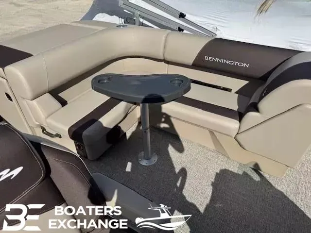 Slide: The Image of Bennington 21SL 2026 - 4