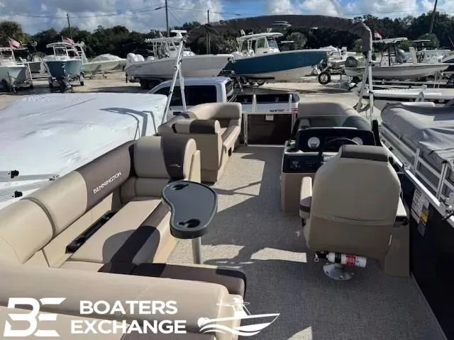 Slide: The Image of Bennington 21SL 2026 - 7