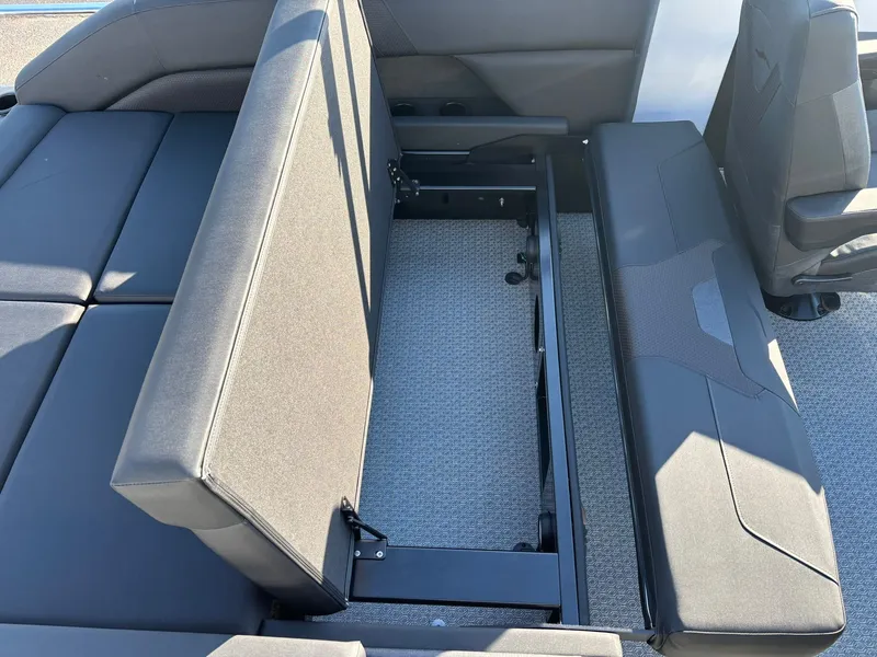 Slide: The Image of Evotti 521 CS 2026 - 3