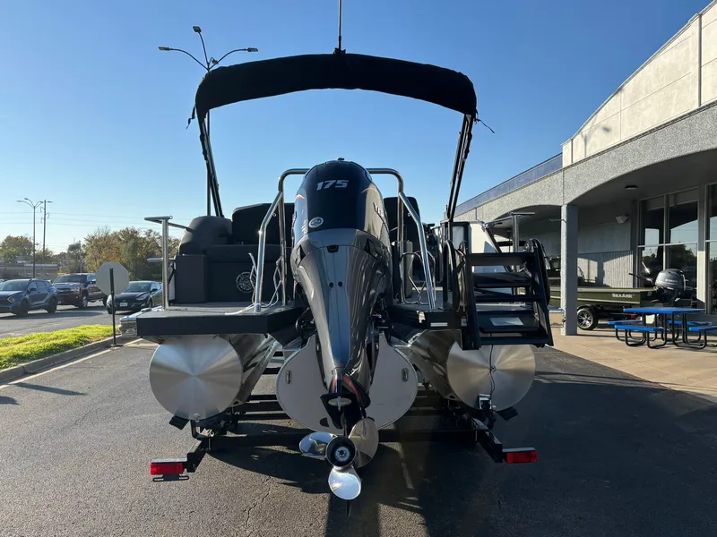 Slide: The Image of Evotti 521 CS 2026 - 34