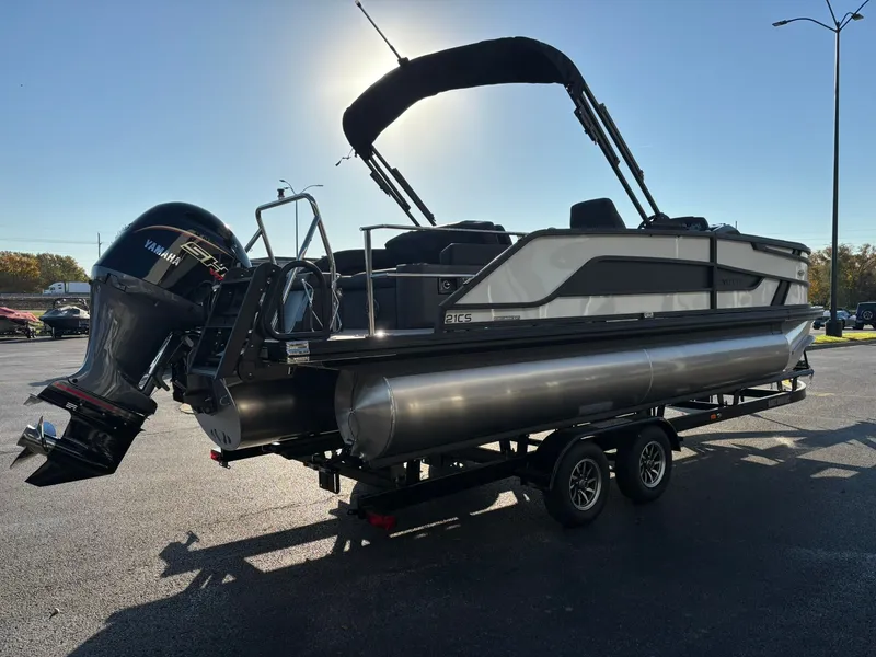 Slide: The Image of Evotti 521 CS 2026 - 35