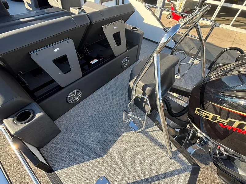 Slide: The Image of Evotti 521 CS 2026 - 6