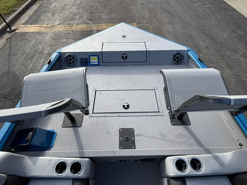 Slide: The Image of SeaArk Easy Cat 2026 - 24