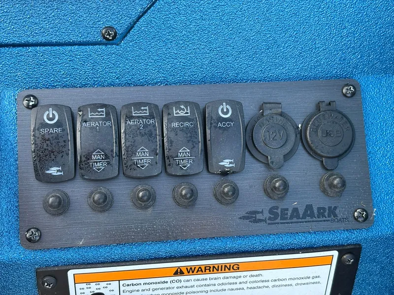 Slide: The Image of SeaArk Easy Cat 2026 - 31