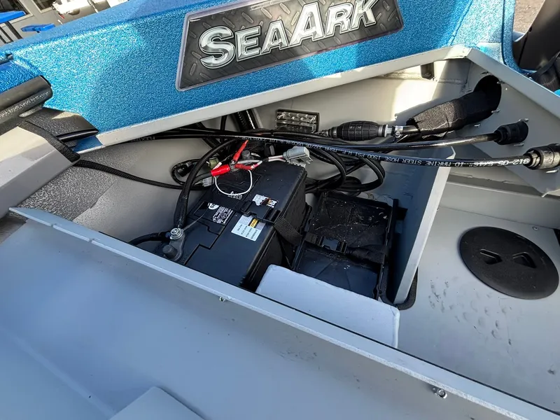 Slide: The Image of SeaArk Easy Cat 2026 - 34