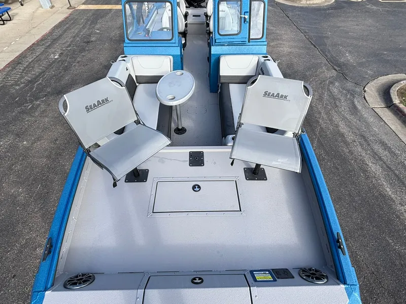 Slide: The Image of SeaArk Easy Cat 2026 - 9