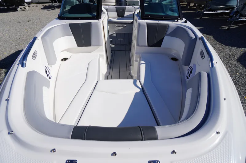 Slide: The Image of 2026 Chaparral 21 SSi OB boat interior with spacious seating and modern design. - 8