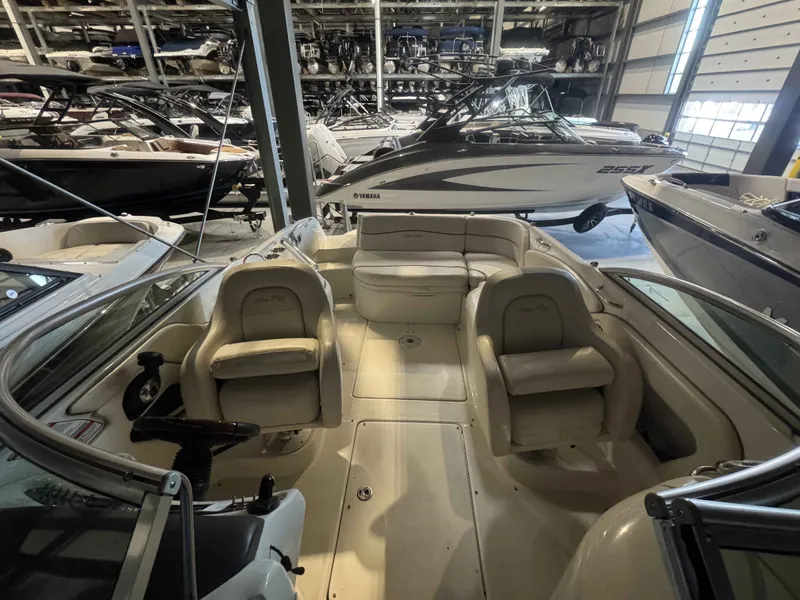 Slide: The Image of Sea Ray 240 Sundeck 2008 - 9