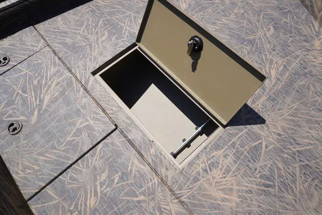 Slide: The Image of G3 Gator Tough 20 CCJ 2025 - 10