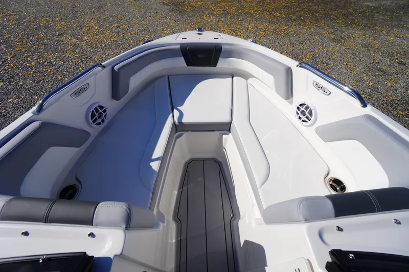Slide: The Image of 2026 Chaparral 21 SSi OB boat interior with spacious seating and modern design. - 6