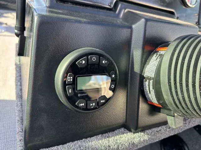 Slide: The Image of G3 Angler V1850 SF 2025 - 13