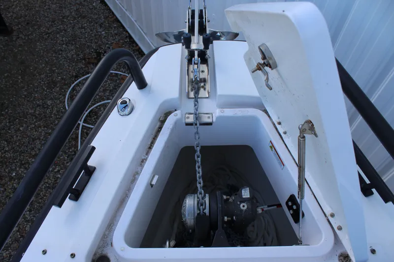 Slide: The Image of Axopar Aft Cabin 2022 - 28