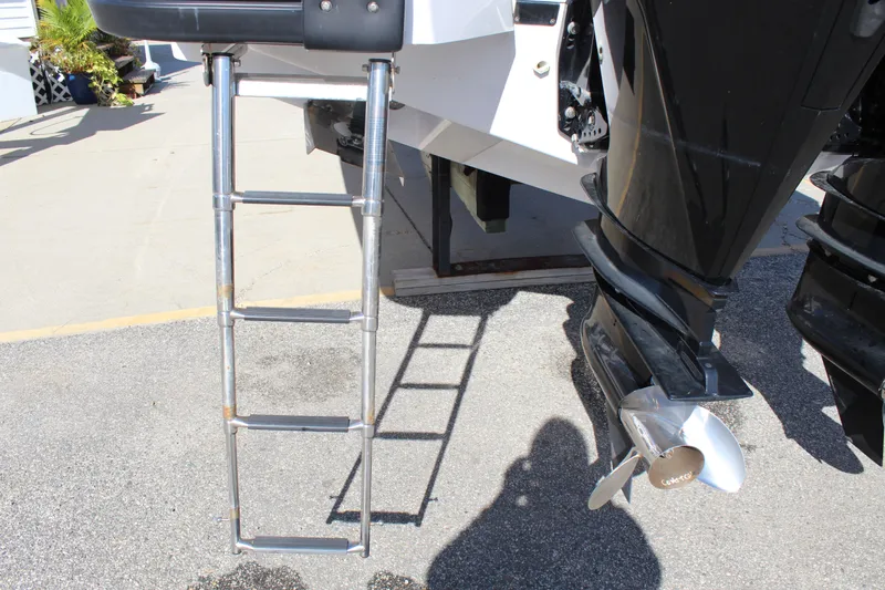 Slide: The Image of Axopar Aft Cabin 2022 - 9