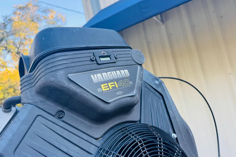 Slide: The Image of Vanguard EFI 40 engine on 2025 SeaArk Mud Runner 180 boat. - 19