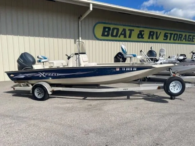 Slide: The Image of Xpress H20B Bay 2012 - 1