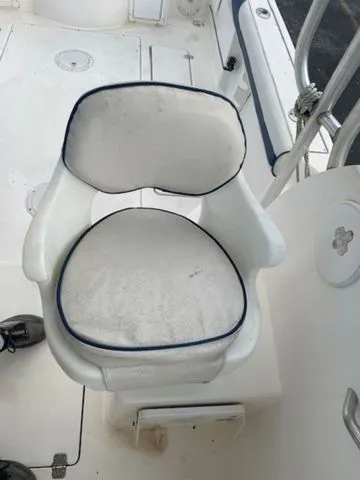 Slide: The Image of Cobia 260 Walk Around 2000 - 11