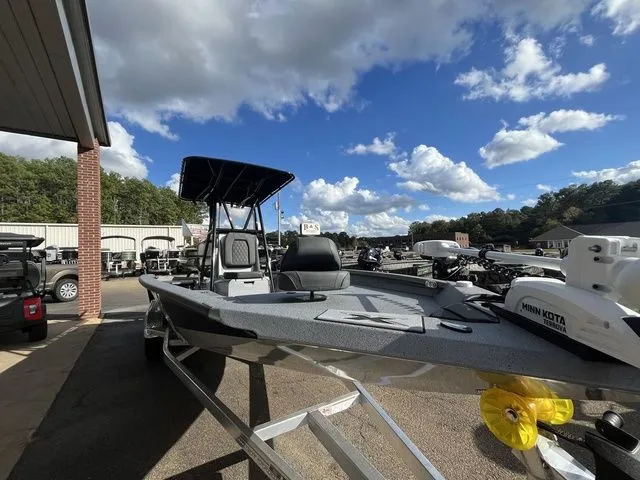 Slide: The Image of Xpress H22B 2026 - 17