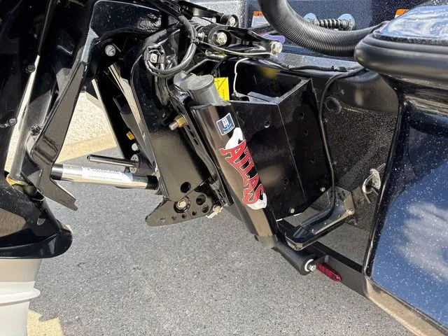 Slide: The Image of Caymas CX 21 PRO 2026 - 3