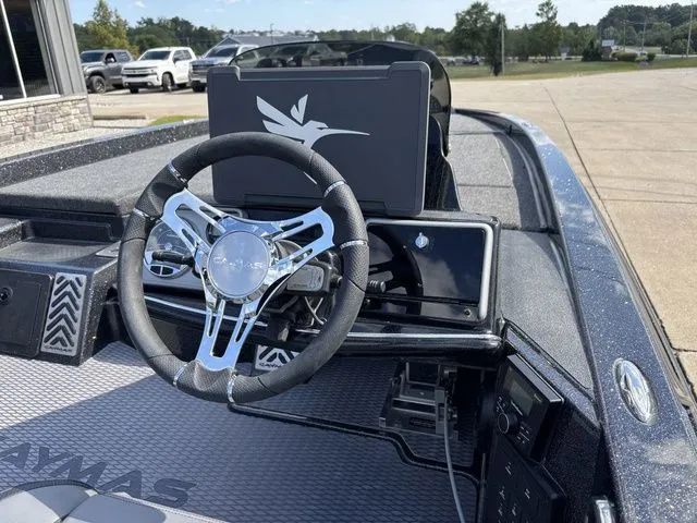 Slide: The Image of Caymas CX 21 PRO 2026 - 5