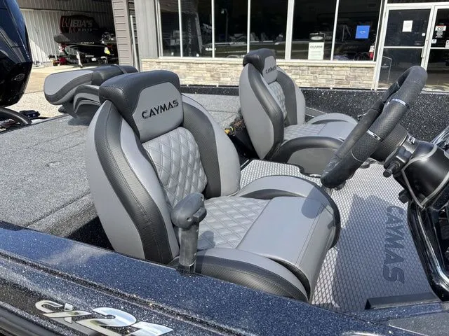 Slide: The Image of Caymas CX 21 PRO 2026 - 8