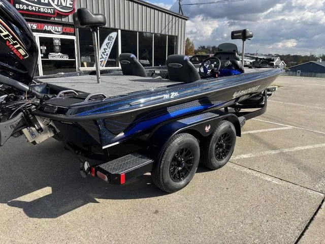 Slide: The Image of Phoenix Bass Boat 721 ZXL 2026 - 3