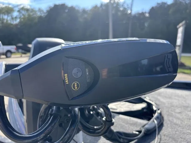 Slide: The Image of Phoenix Bass Boat 921 Elite X 2026 - 14