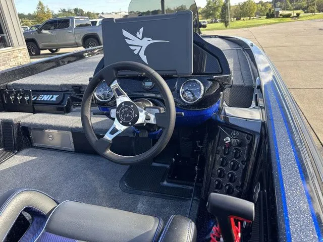 Slide: The Image of Phoenix Bass Boat 921 Elite X 2026 - 7