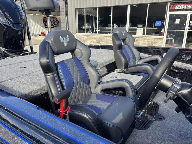 Slide: The Image of Phoenix Bass Boat 921 Elite X 2026 - 8