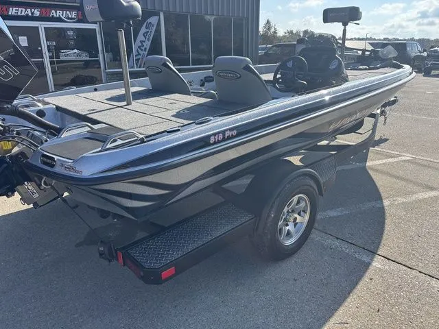 Slide: The Image of Phoenix Bass Boat 818 Pro 2025 - 3