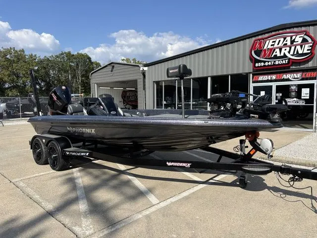 Slide: The Image of Phoenix Bass Boat 20phx 2021 - 11