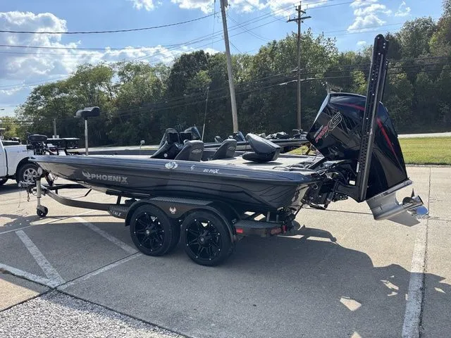 Slide: The Image of Phoenix Bass Boat 20phx 2021 - 21