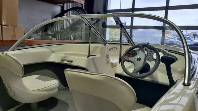 Slide: The Image of Bayliner 160 Bowrider 2013 - 9