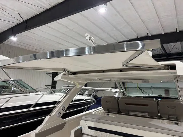 Slide: The Image of Tiara 43LS 2022 - 7