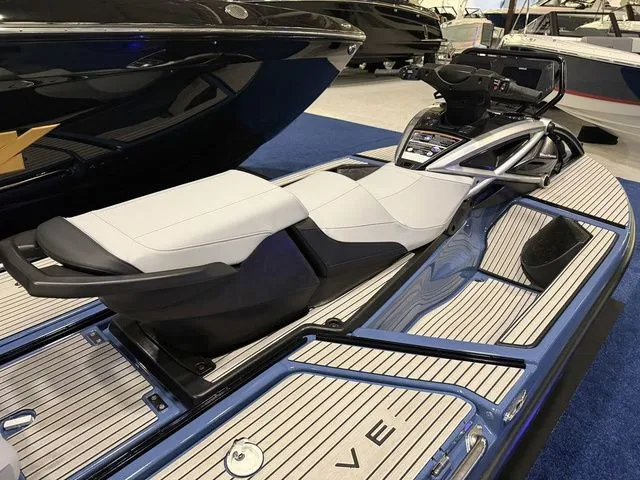 Slide: The Image of Yamaha Crosswave® 2026 - 11