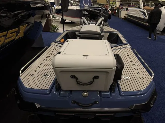 Slide: The Image of Yamaha Crosswave® 2026 - 6