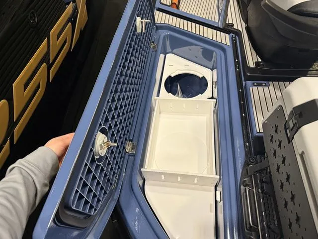 Slide: The Image of Yamaha Crosswave® 2026 - 10