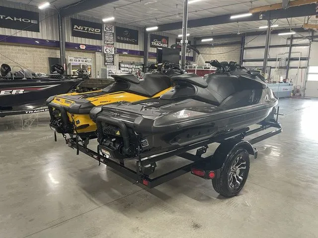 Slide: The Image of Sea-Doo RXP-X 300 Ibr Premium Triple Black 2022 - 4
