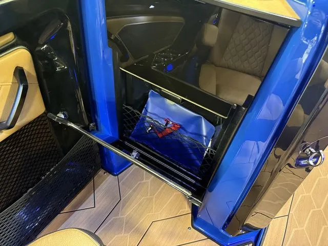 Slide: The Image of Yamaha 255XD 2026 - 16