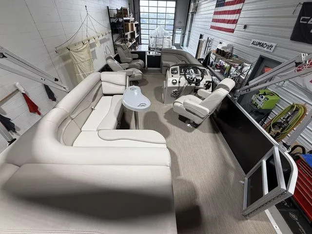 Slide: The Image of Bennington 21 SL 2017 - 22