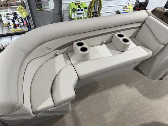 Slide: The Image of Bennington 21 SL 2017 - 7