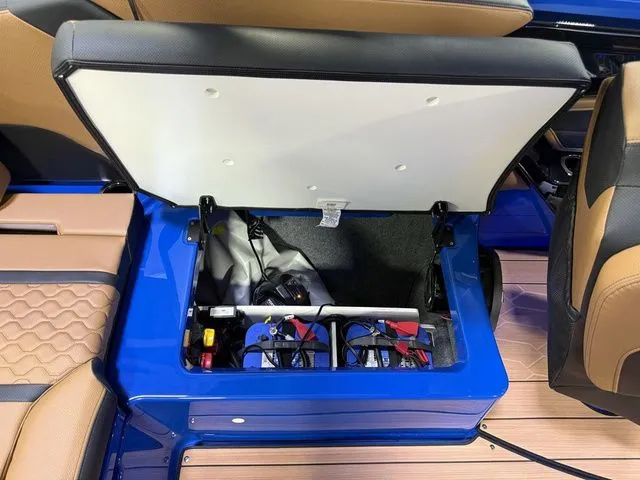 Slide: The Image of Yamaha 255XD 2026 - 12