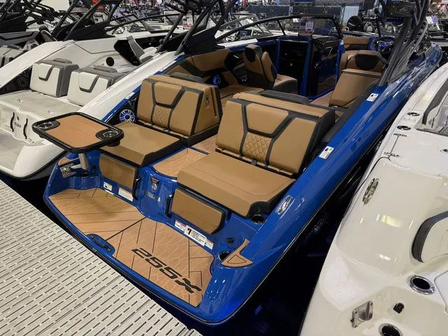 Slide: The Image of Yamaha 255XD 2026 - 3